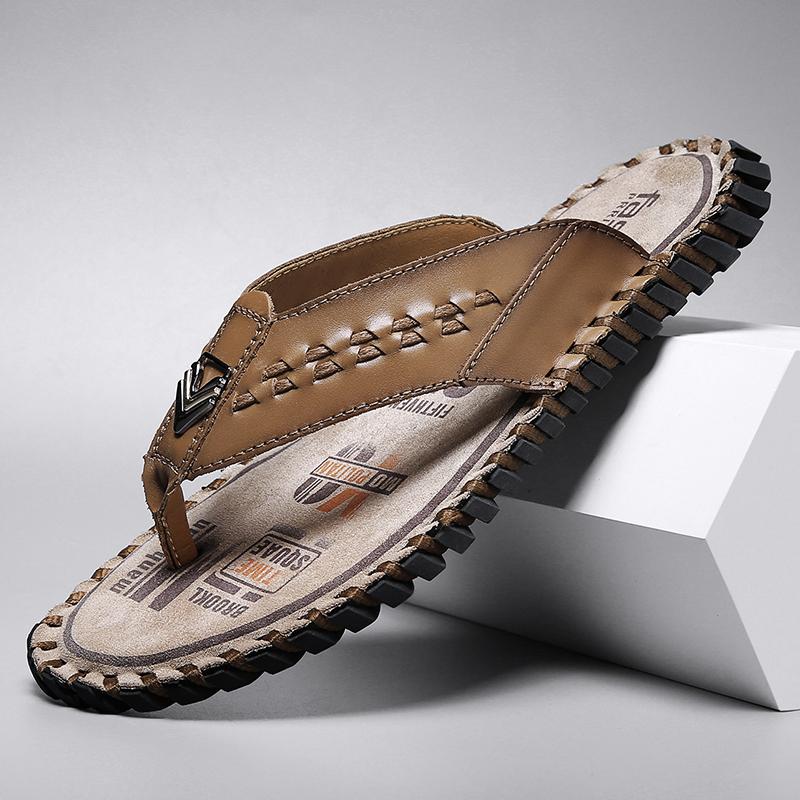 Fashion Summer Beach Men Slippers Fashion Genuine Leather Casual Shoes New Arrival Mens Flip Flops Outdoor Rubber Cool Half Drag Slides