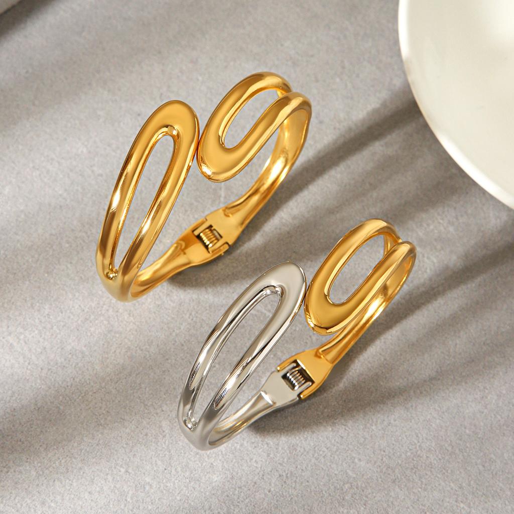 Color-block open bangle, non-fading jewelry, light luxury high-end gold titanium steel bracelet