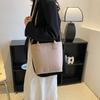 Fashionable Spring 2023 Womens Shoulder Bag Trendy Felt Bucket Bag With Inner Patch Pocket