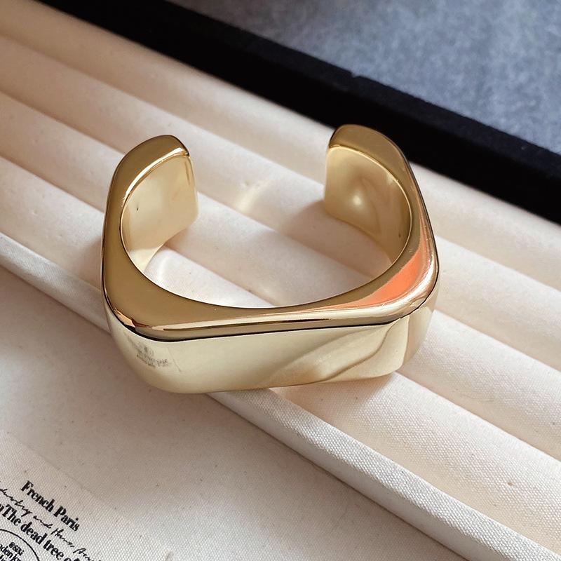 Wave cold wind opening bracelet exaggerated simple design bracelet light luxury jewelry women
