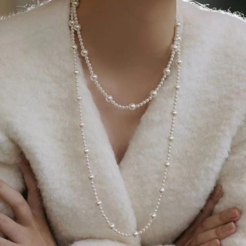 Korean Pearl Necklace: Luxurious Long Sweater Chain for Autumn/Winter