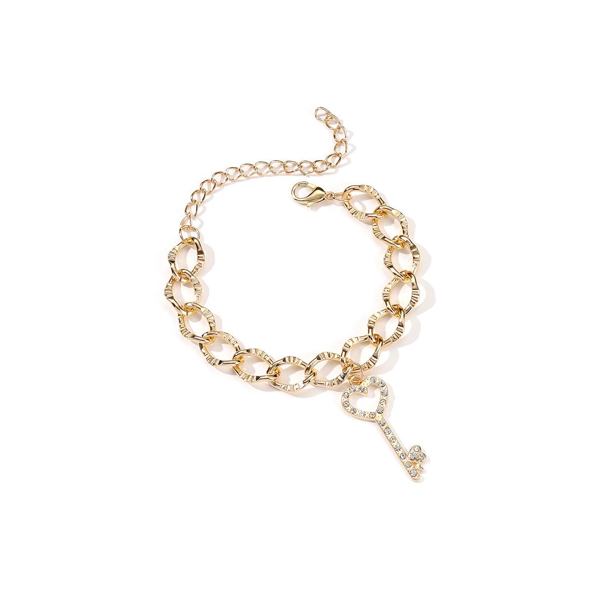 ins fashion temperament thick chain bracelet, personalized design sense key love butterfly Cuban chain exaggerated jewelry