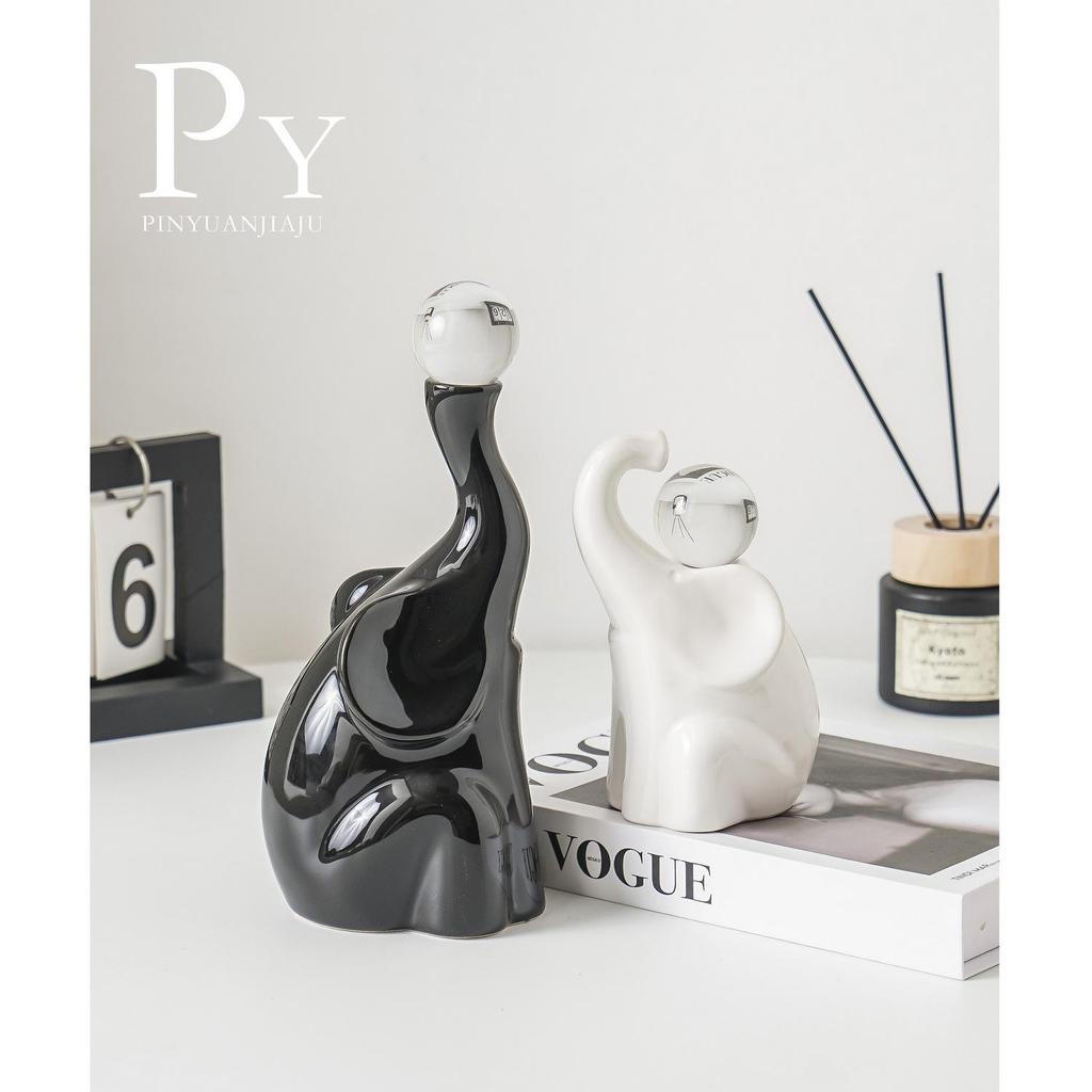 Nordic Modern Elephant Vase - Ceramic Ornament for Living Room, Sideboard, or Entrance Hall Display. A Perfect Housewarming Gift.
