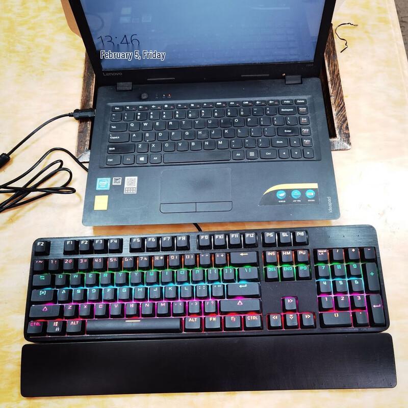 

Y-FRUITFUL Tri-Mode Wireless RGB Mechanical Gaming Keyboard