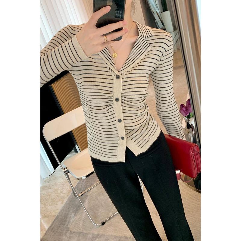 

Spring and Autumn New Polo Collar Striped Knitted Cardigan Coat Women s Bottom Shirt Design Sense of Niche Long-sleeved Top One size