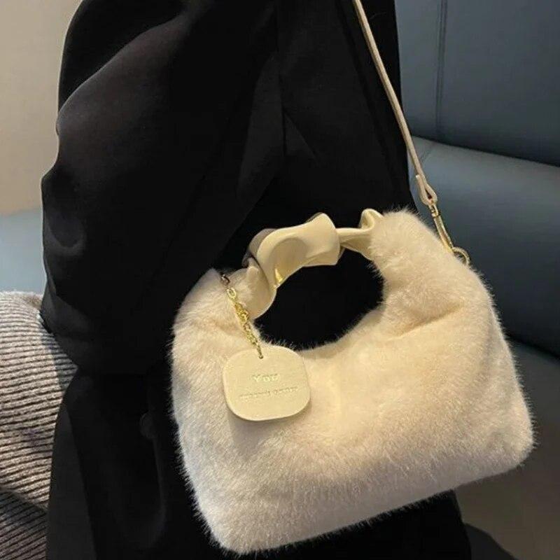 2026 Fashion Soft Plush Half Moon Crossbody Bags for Women Designer Fluffy Faux Fur Lady Handbags Luxury Small Tote Female Winter Purses