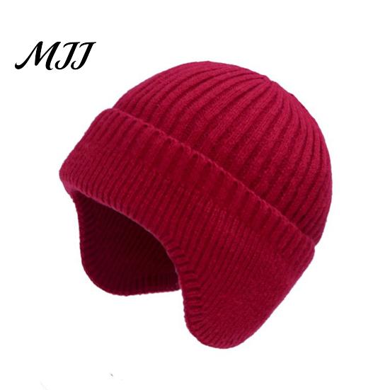 Warm Hat for Outdoors Knitted with Ear Flaps, Unisex Winter Beanies, Thickened Beanies Men And Women Stretchy Windproof Skiing Cycling