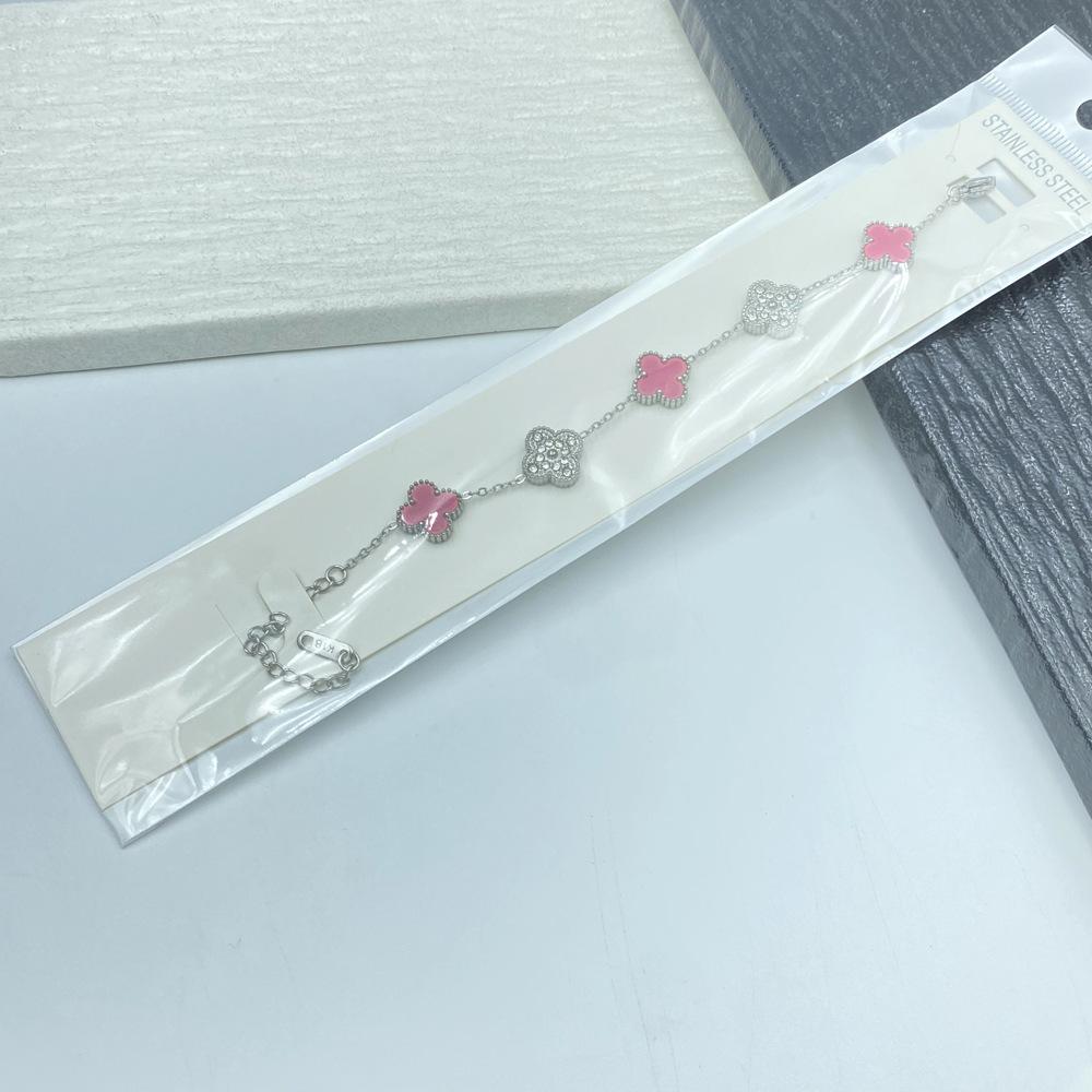 13MM Four Leaf Clover Bracelet Titanium Steel Four Leaf Clover Reversible Bracelet No Color Loss Titanium Steel Ladies Bracelet