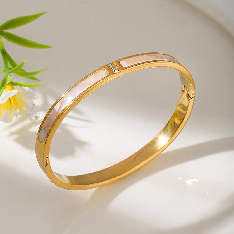 Women's Starry Sky Titanium Steel Bracelet: Fashionable, Simple, Diamond-Studded Nail Bangle, High-End Versatile Jewelry