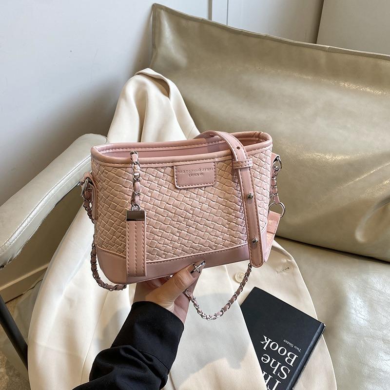 Modna wysokiej jakości teksturowana torebka pod pachę damska nowa szeroki pasek na ramię listonoszka tkana modna dojazdowa torebka na ramię