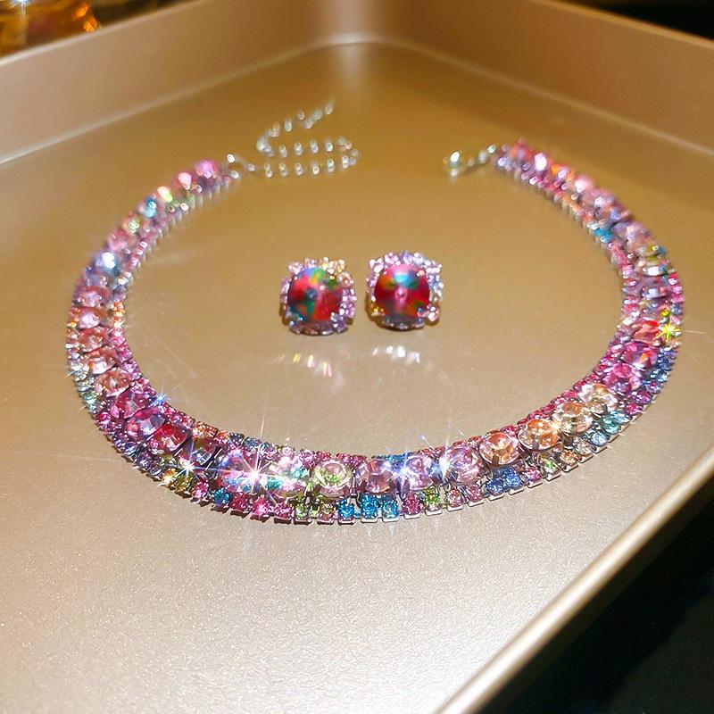 Elegant Rhinestone Square Earrings & Necklace Set – Light Luxury Clavicle Chain Jewelry for Fashionable Evening Wear