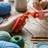 Kunststoff Häkeln Häkeln Halter 3-in-1 Häkeln Helfer Werkzeug Garn Häkeln Helfer Handstricken