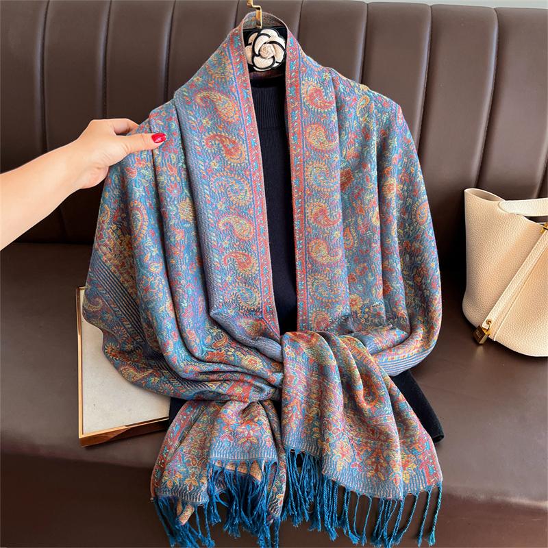 Bohemian Autumn Paisley Cashmere Shawl for Women Jacquard Pashmina Warm Winter Scarves Print Design Lady Foulard Stoles Scarf