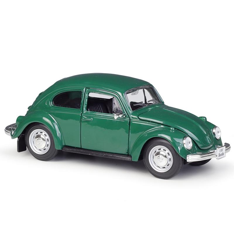 Maisto Diecast 1:24 Scale Volkswagen Beetle Alloy Retro Vintage Car Model Ornaments Collection Souvenir Ornaments Display