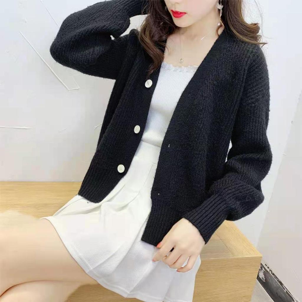 Lazy Style V-Neck Knit Cardigan: Loose-Fit, Long-Sleeve, Single-Breasted Sweater for Spring and Autumn