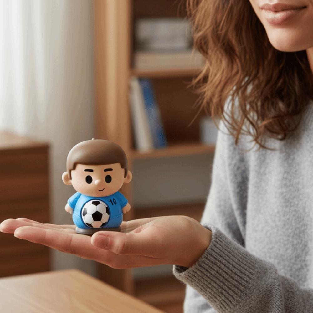Rebound Football Player Pinch Toy Press Football Squeeze Toy Decompression Toy Backpack Pendant