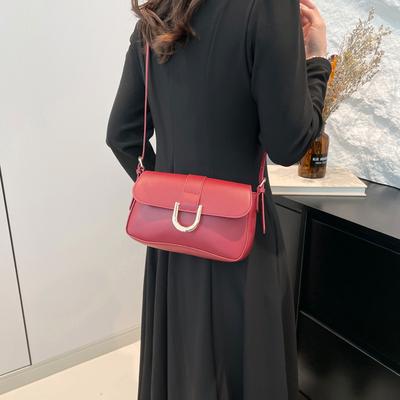2025 Spring Explosion Premium Baguette Retro Handbag Fashion Underarm Bag Foreign Style Horseshoe Girl Shoulder Bag