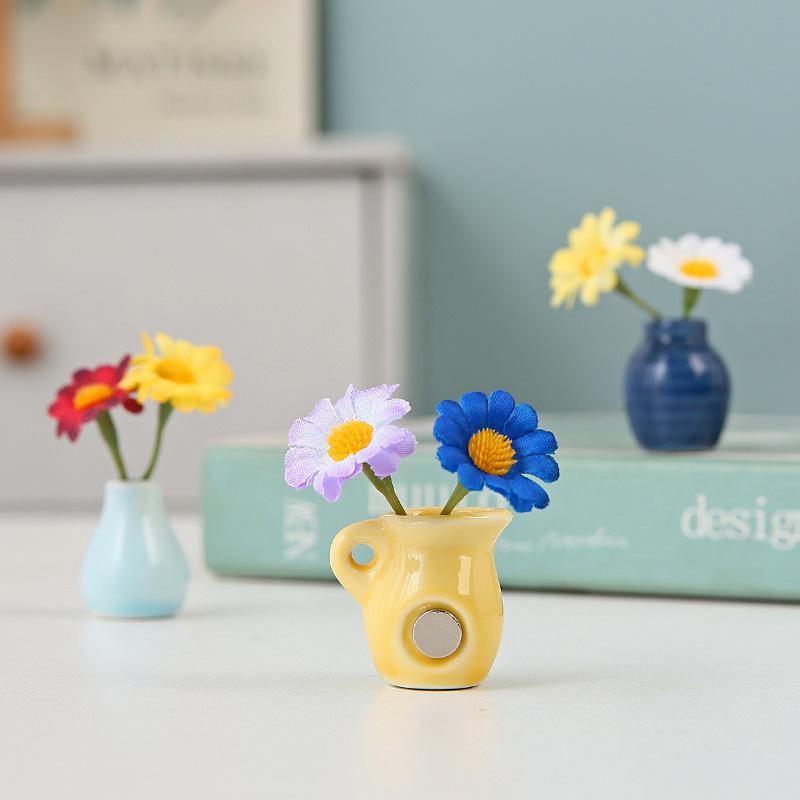Small Fridge Magnet Decoration Mini Ceramic Vase Micro Landscape Ornament Cute Magnets For Flower Arrangements