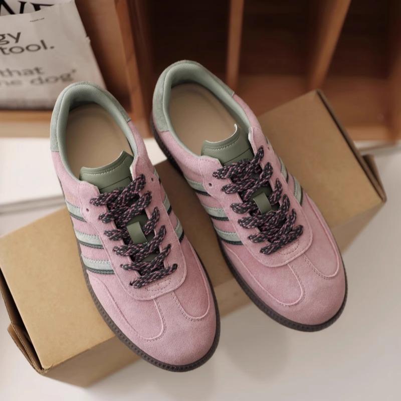 Retro Women's Leather Soft-soled White Shoes Spring New Flat-soled Sports and Leisure Board Shoes Women