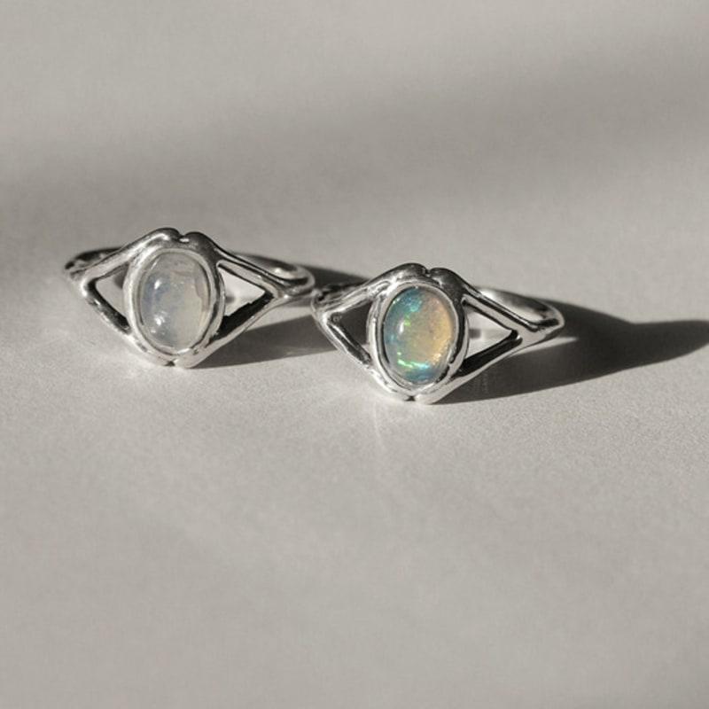 wolchang Oval rainbow Ring