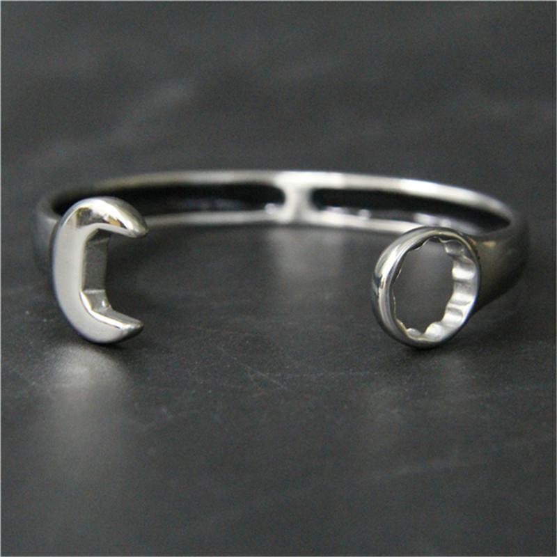 

Wrench Biker Bangle 316L Stainless Steel Cool Spanner Bracelet For Men серебряный