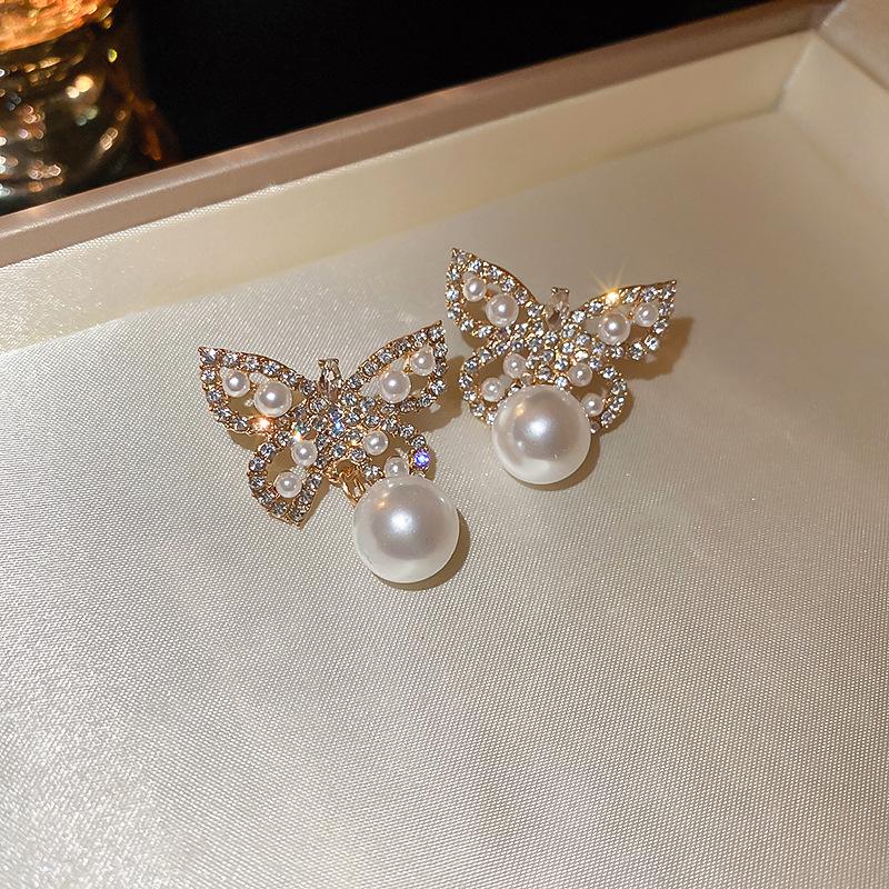 GemChic Women's Earrings Fashion Ear Stud Needle Embed Zircon Imitation Pearl Geometric Earrings Versatile Birthday Christmas Jewelry Gift