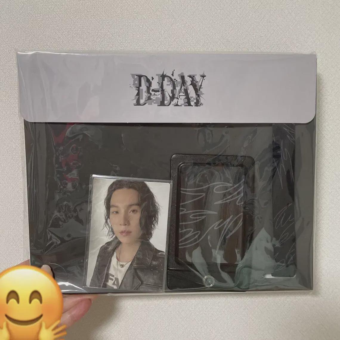 

Bts Bts Suga Блестящий D-day D-day Мерч Мини Держатель для фотокарточек