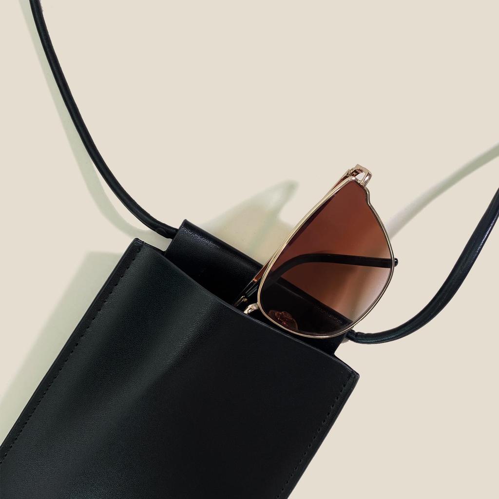 High-End Retro Lambskin Leather Phone and Glasses Pouch