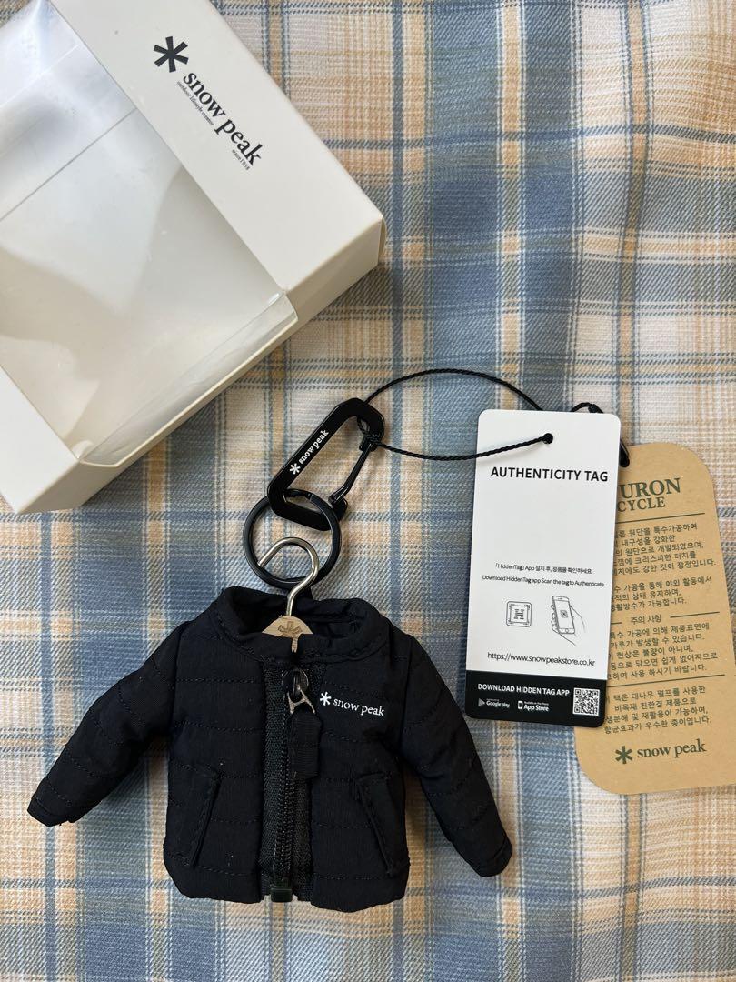 

[USED] Korea Limited Snow Peak Miniature Down Jacket Keychain