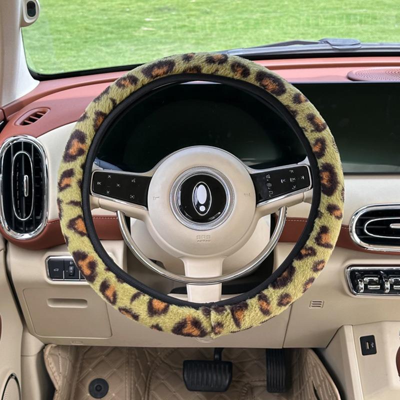 Winter Warm Plush Anti Slip Universal Car Steering Wheel Protection Cover