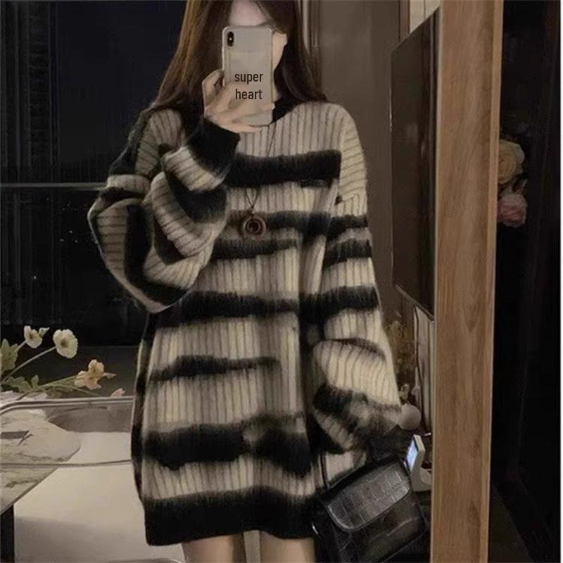 

Japanese Zebra Print Glutinous Milk Knit Sweater - Round Neck, Long Sleeve, Loose Fit Pullover L (100-120 catties) синий