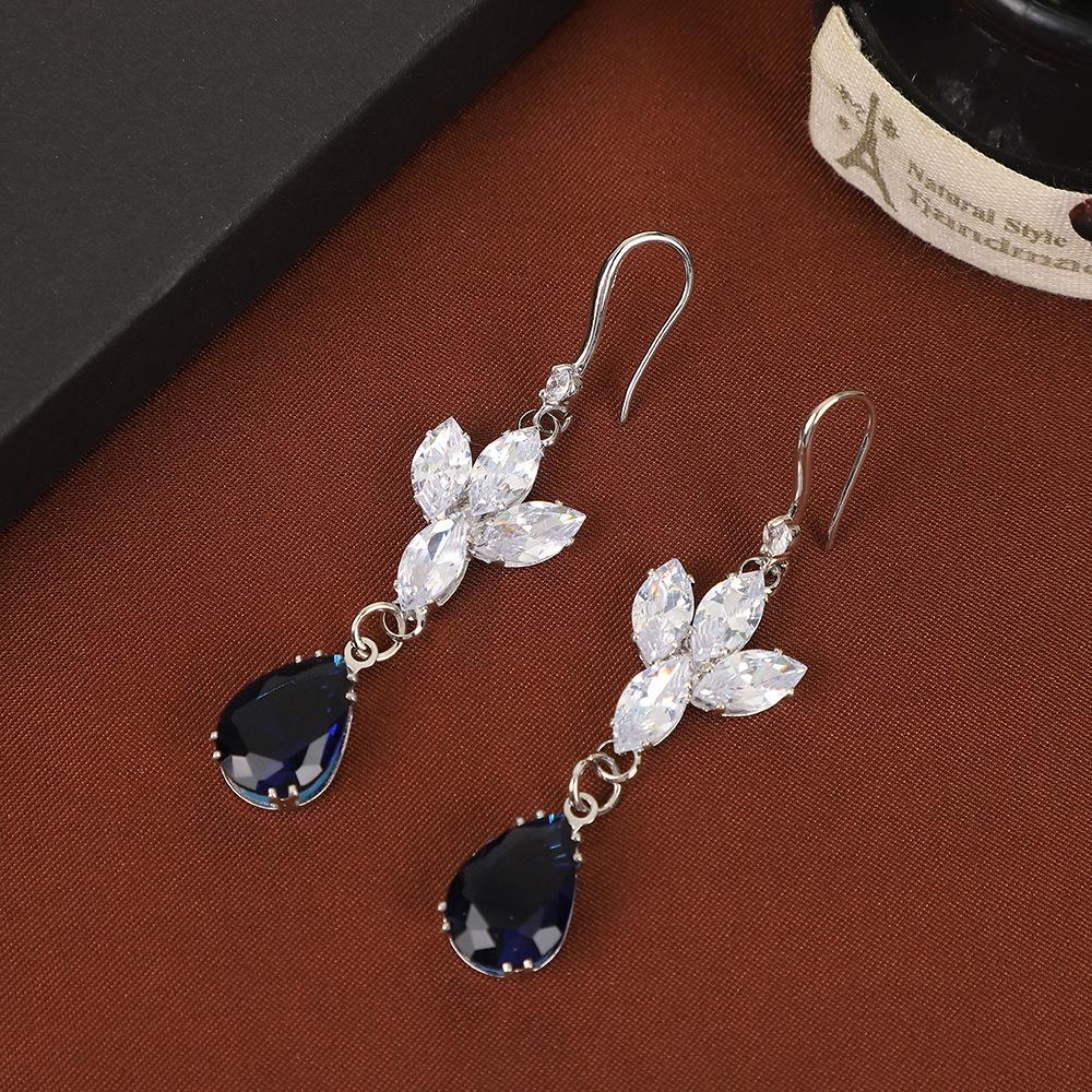 Elegant Water Drop Necklace & Earring Set with Cubic Zirconia - Classic Heavy Industry Style.