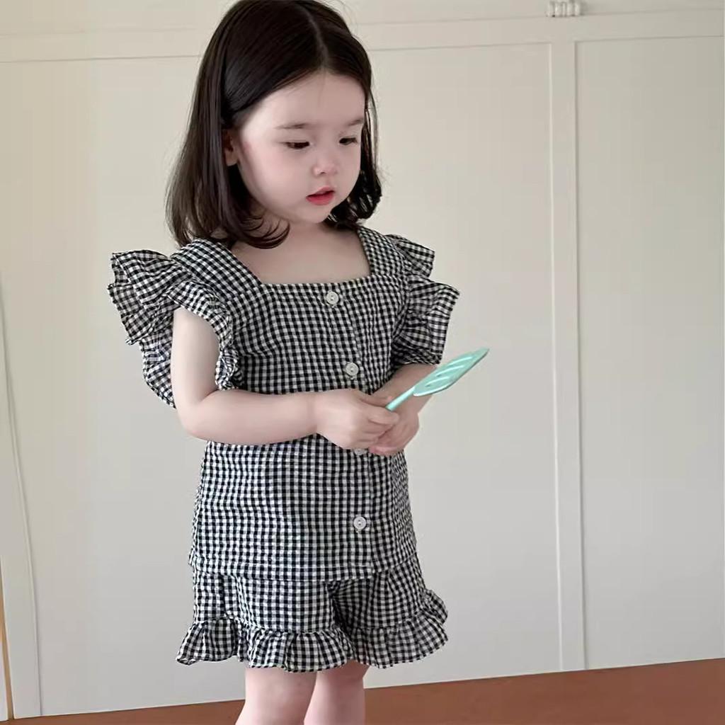 Rozkošný kojenecký letní outfit Dvoudílná sada Roztomilé kreslené bavlněné tričko s krátkým rukávem a šortky pro kojence v černém a kávovém kostkovaném vzoru