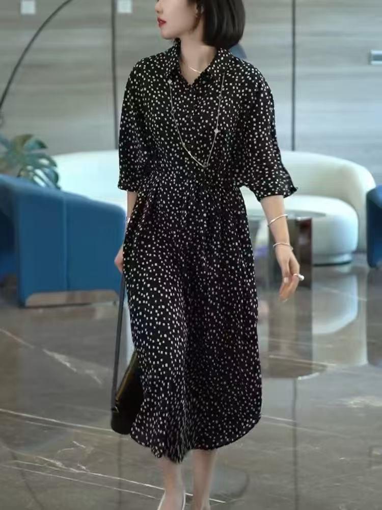 

2025 весна и лето новое тонкое длинное платье в горошек женское модное темпераментное повседневное свободное крутое платье XL