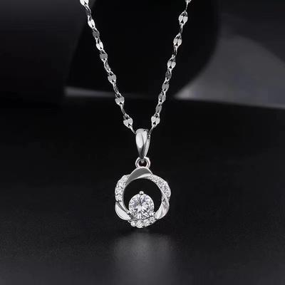 Zircon Necklace Female Niche Insi Simple Collarbone Chain High-End Light Luxury Gift Girlfriend Jewelry