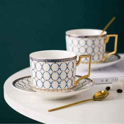 Bardak Takımı – Kahve ve çay setleri