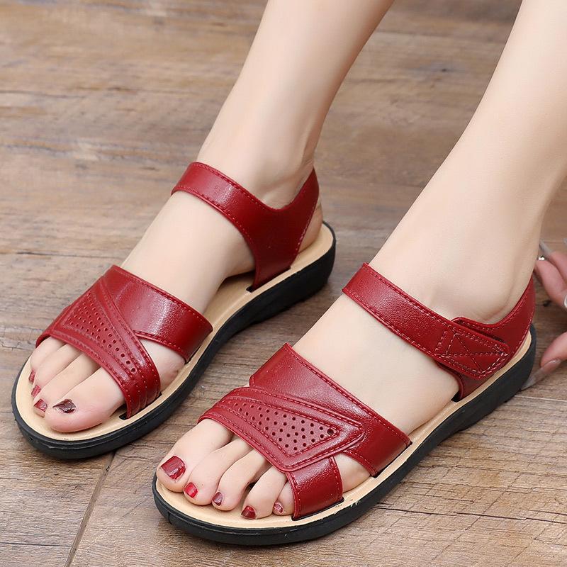 

2025 new fashionable casual comfortable sandals summer fashionable slippers casual single-layer shoes comfortable summer fashionable slippers 36 [one size smaller]