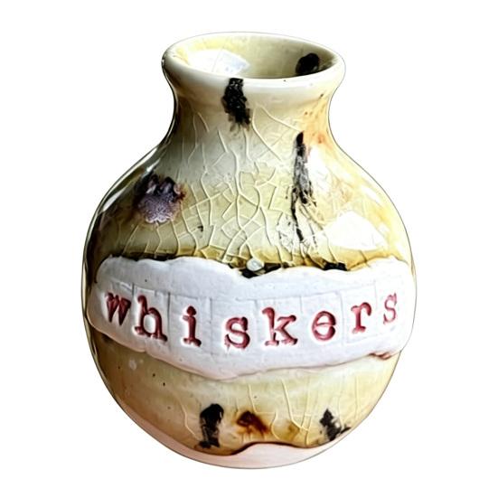 

Mini Ceramic Vase for Cat Whiskers Handmade Tiny Flower Vase Miniature Cat Whisker Holder Memorial Gifts for Dogs Cats C