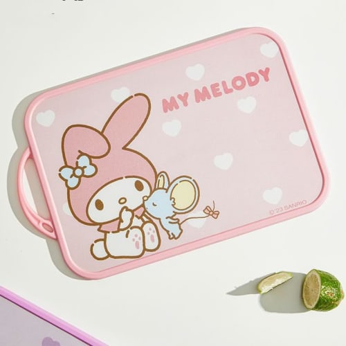 Cute Animal Cutting Board Featuring Kuromi, My Melody, Cinnamoroll, and Hello Kitty. Ideal for Camping, This Lightweight, Heat-resistant, Multi-functi