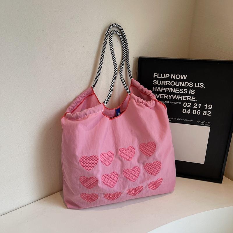 

Зимняя новая женская сумка, сумка через плечо, любовь, повседневная мода, простая, свежая, портативная, нишевый дизайн, сумка-тоут для поездок на работу розовый