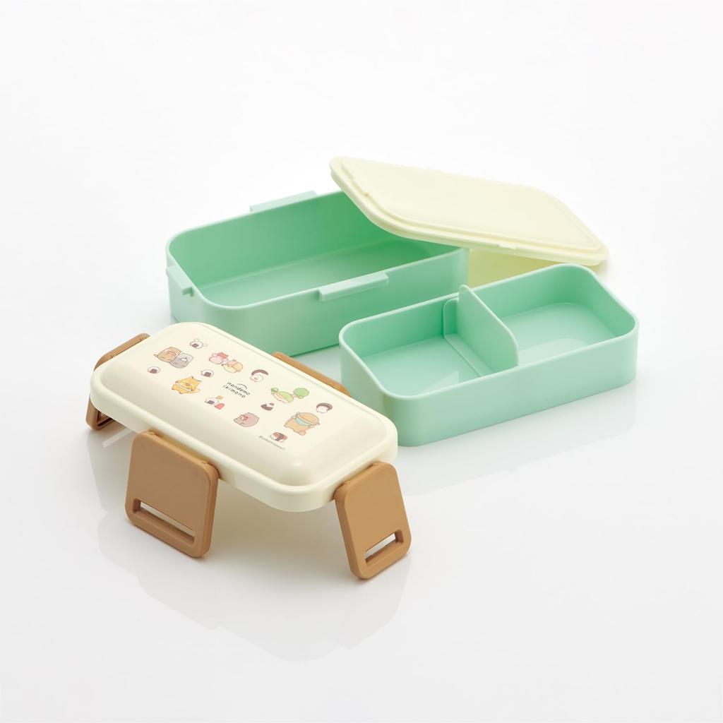 Skater 2-tiered lunch box, 600ml, for women, made in Japan, with a dome-shaped lid for easy packing, dishwasher and microwave safe, featuring various