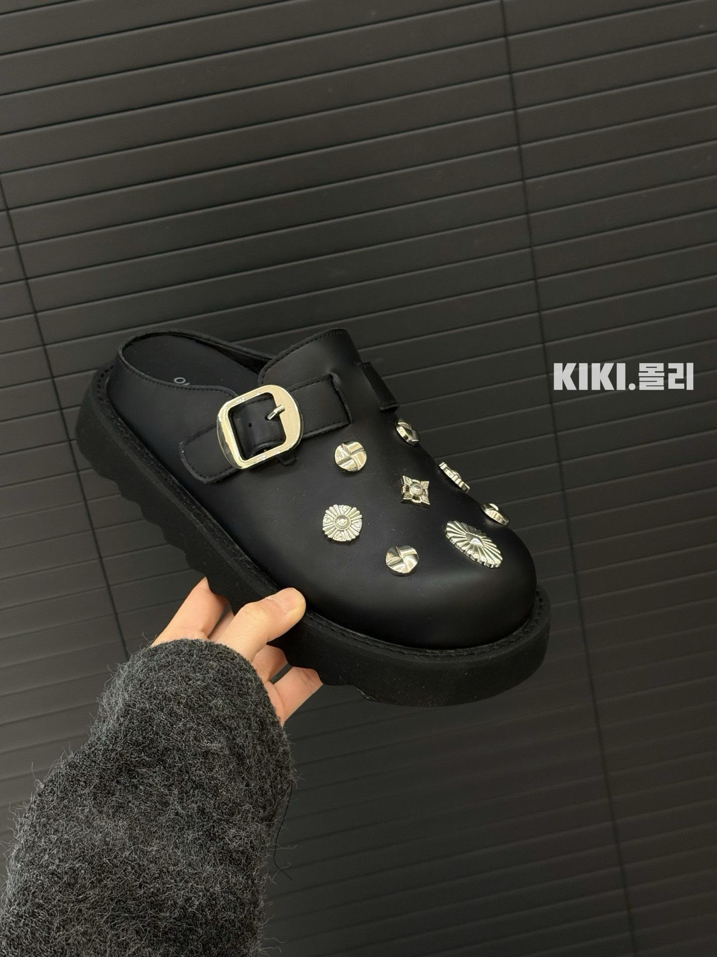 

Ретро-заклепки, стразы, серое шерстяное толстое дно для увеличения высоты женской внутренней головки сумки, ленивые полутапочки 35 чёрный