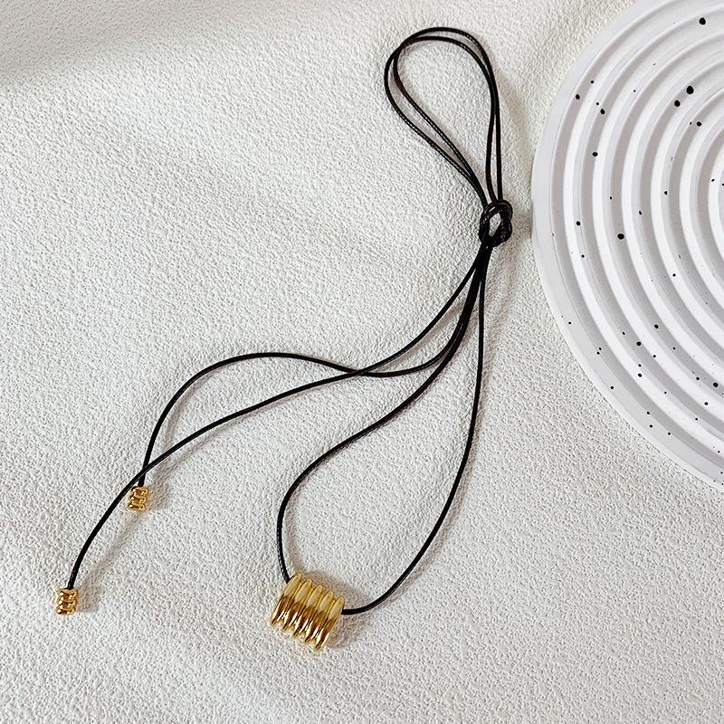 Celebrity Style Multi-Wear Leather Cord Choker with Textured Metal Square