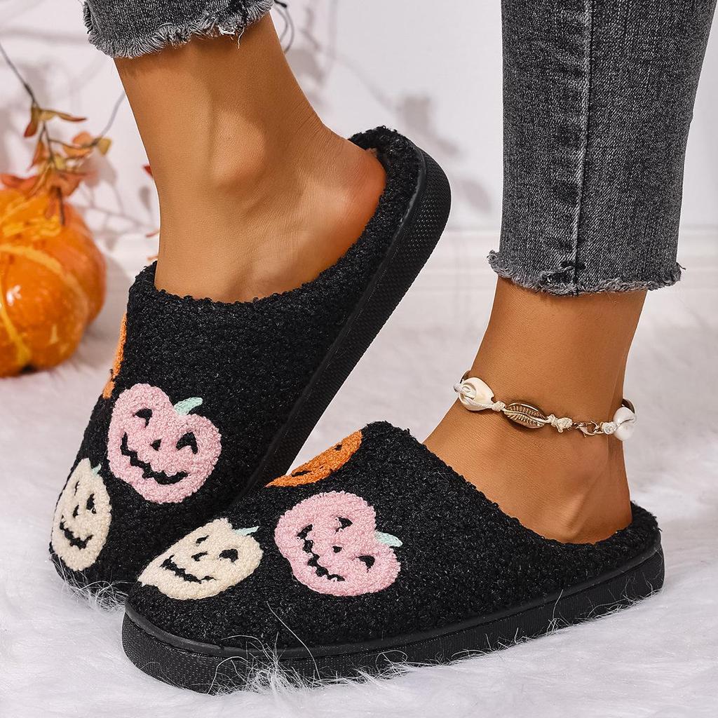 Unisex Halloween Pumpkin Indoor Cotton Slippers for Autumn and Winter, Warm Closed-Back Design