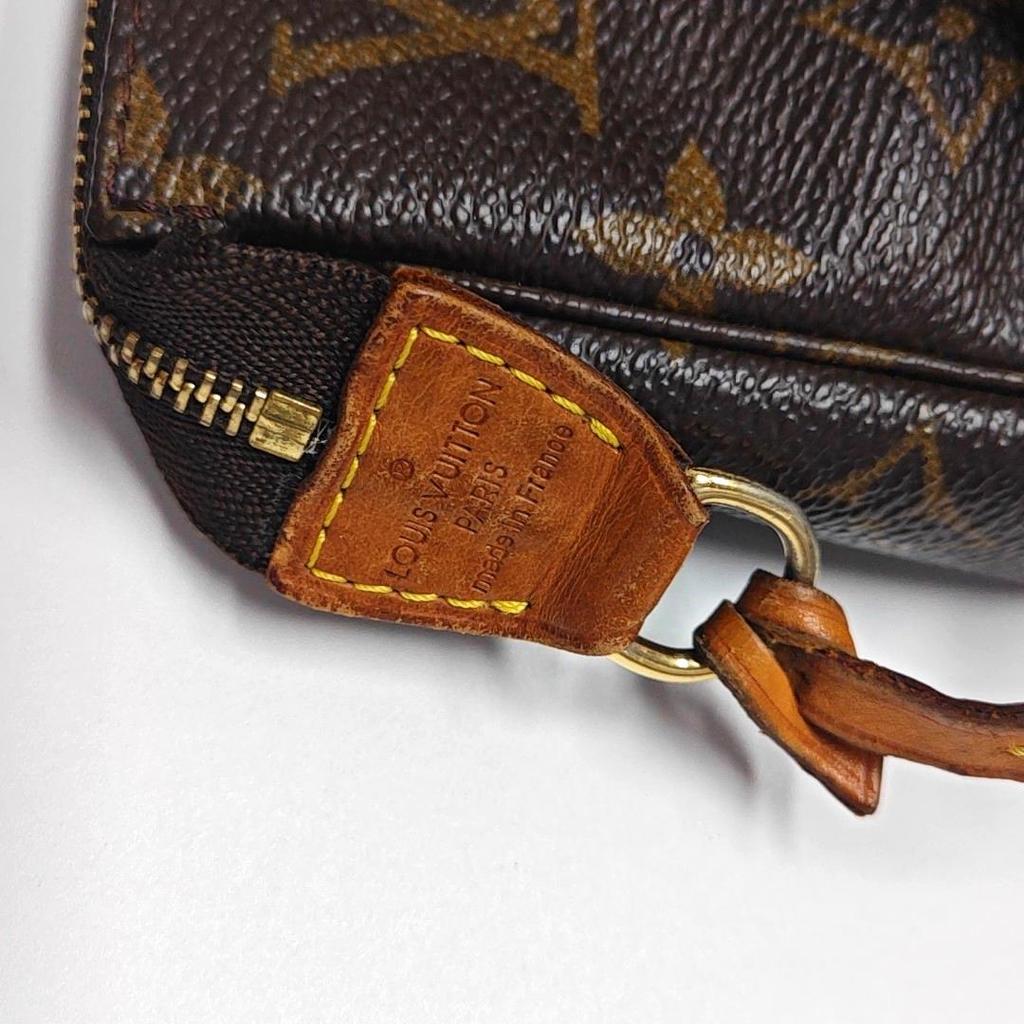 [Použitá] Pochette Monogram s uzavíráním na zip PVC Kabelka - Dobrý stav #113GIH9