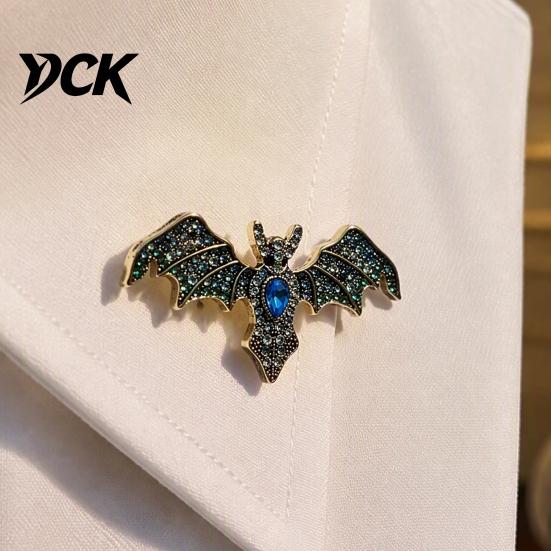 Punk Style Animal Badge Halloween Rhinestone Bat Brooch, Retro Gothic Shaped Lapel Brooch Pin Pin, Jewelry Accessory for Clothing Bags Scarves