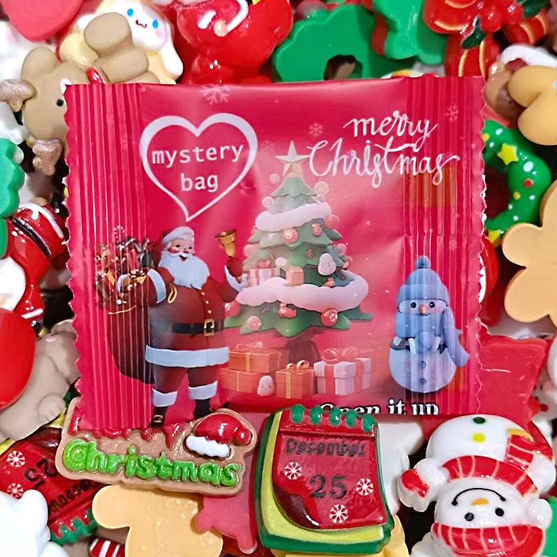 10Pcs Christmas Surprise Blind Bags Luminous Animal Mushroom Figurines Miniature Mystery Bag For Potted Dollhouse Decor