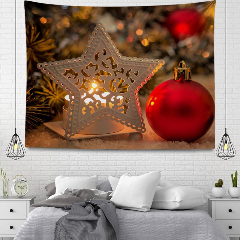 Hängende Wandteppiche aus Stoff im weihnachtlichen Stil