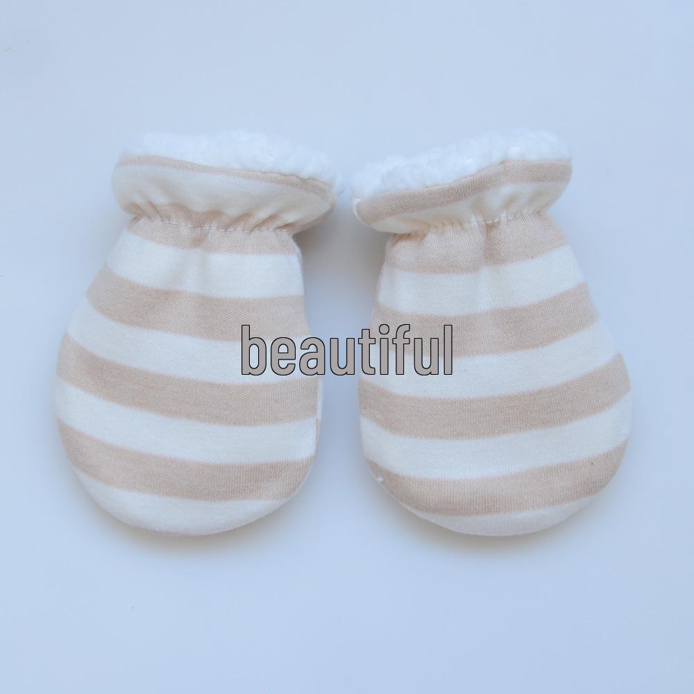 

Baby Lambswool Anti-Scratch Mittens for Newborns - Thickened All-Cotton for Autumn and Winter Warmth 8x11 cm