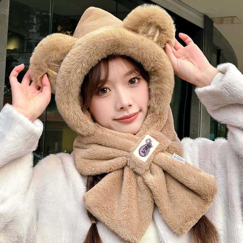 

Плюшевый зимний набор «Маленький медвежонок»: Теплая, Удобная, Ветрозащитная Шапка, Шарф и Маска с Милой Защитой Ушей